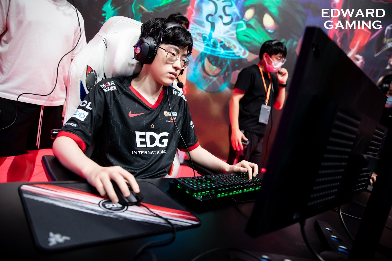 Scout迎来五赛季出色发挥,德国队观众热烈欢呼!的简单介绍 Scout迎来五赛季出色发挥,德国队观众热烈欢呼!的简单介绍